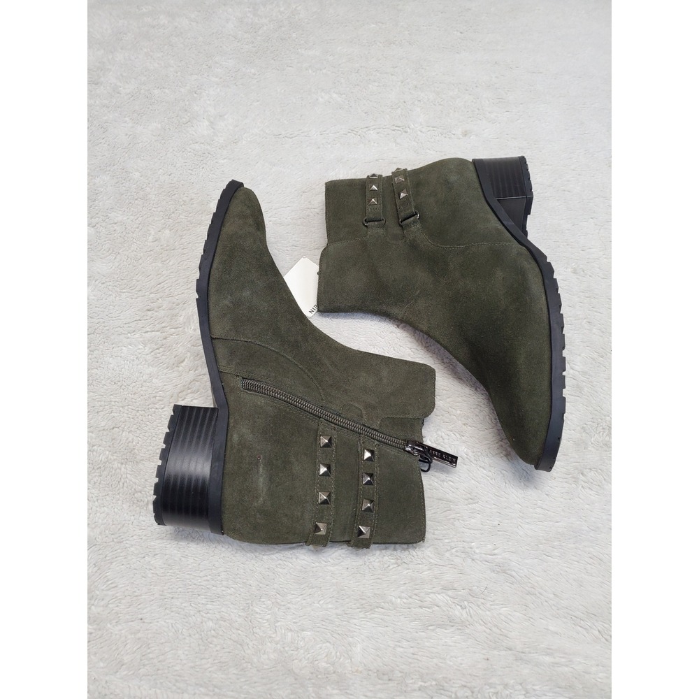 NWT Anne Klein Green Suede Boho‎ Cottagecore Ankle Boots Booties 9 Bohemian Work